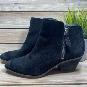 FRYE Black Suede Ankle Booties - Size: 8.5